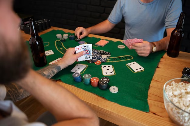 bidang togel platform interface showing football markets and live-dealer tables